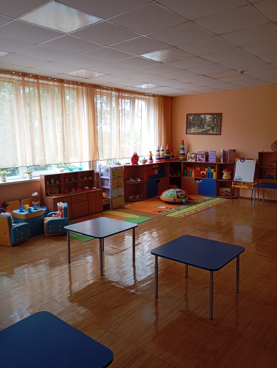 Первая младшая